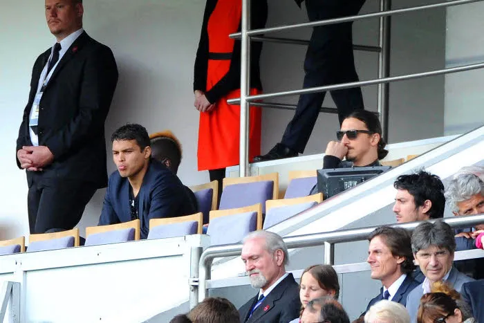 Pour Aulas, Ibra ne doit pas jouer