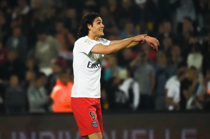 La Juve envoie deux émissaires pour Cavani