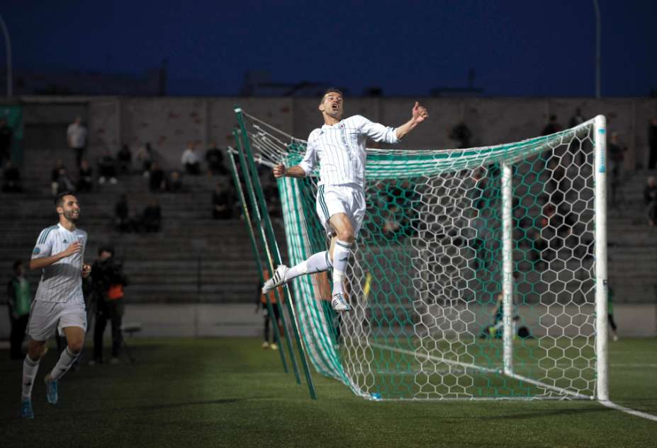 Veuillez rendre l&rsquo;âme… du Red Star à qui elle appartient !