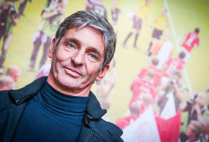 Le Standard vire son coach