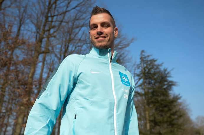 Schneiderlin veut rester en Angleterre et jouer la C1
