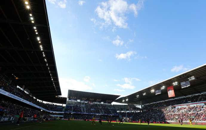 Le stade de la route de Lorient va changer de nom