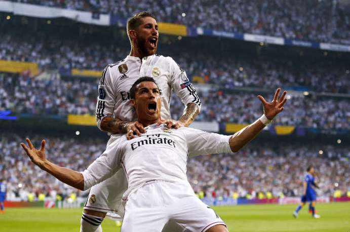 Sergio Ramos allume Cristiano Ronaldo