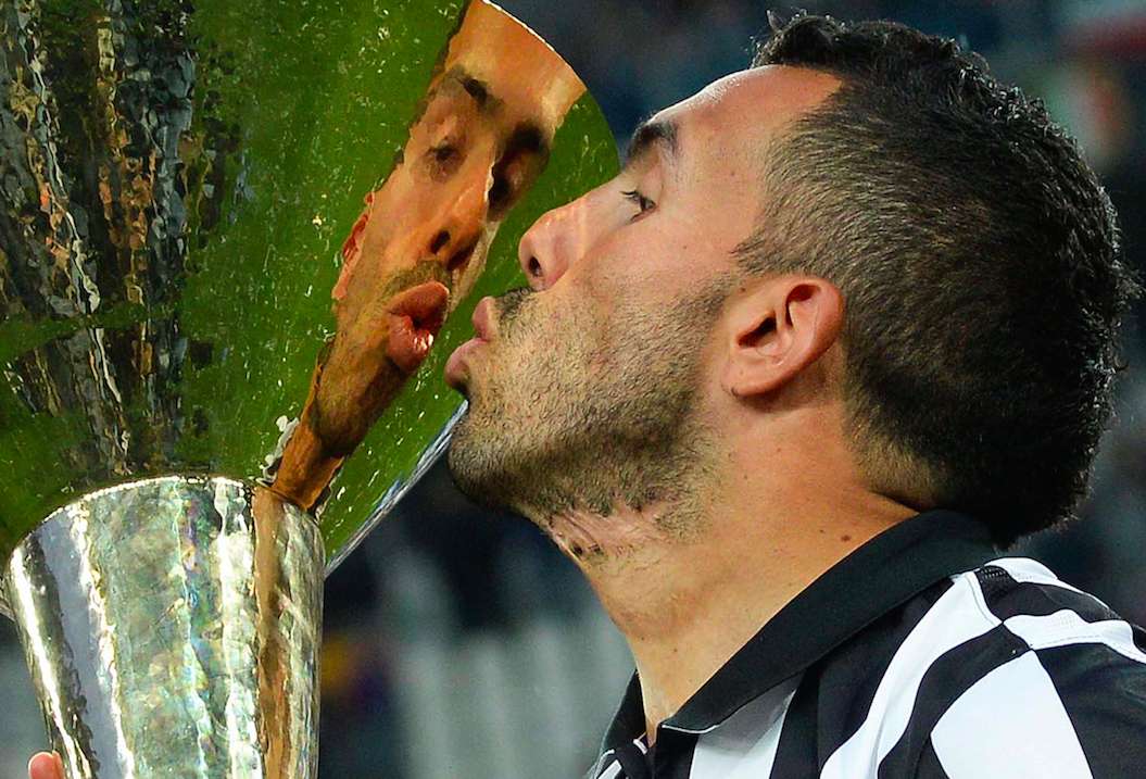 Toni/Tévez : duel de Bomber