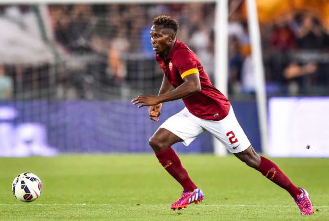 Mbiwa agressé par des fans de la Lazio