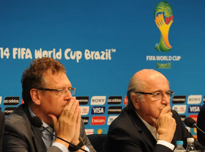 Réformer ou révolutionner la FIFA ?