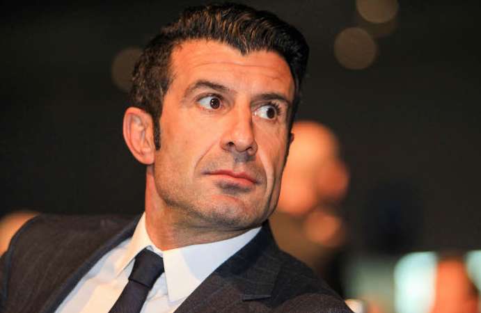 Figo ne jouera probablement pas pour le Barça