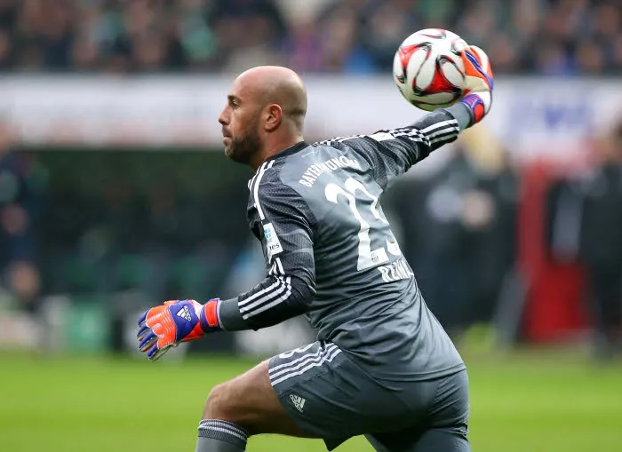 Reina revient à Naples