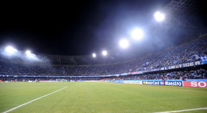 Naples inquiet pour sa pelouse