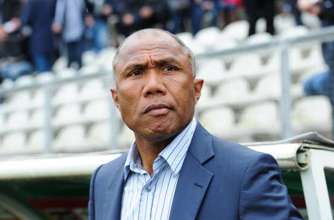 Martel : «<span style="font-size:50%">&nbsp;</span>Antoine Kombouaré sera l&rsquo;entraîneur de Lens<span style="font-size:50%">&nbsp;</span>»