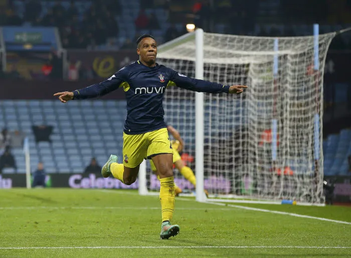 Carragher se félicite de l'arrivée de Clyne