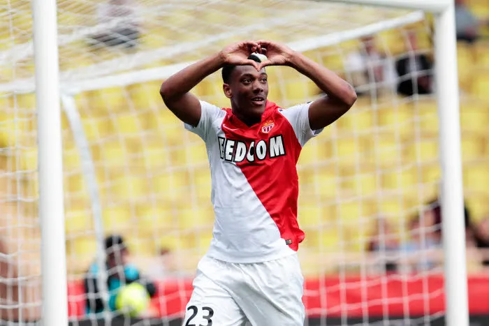 Anthony Martial prolonge avec Monaco