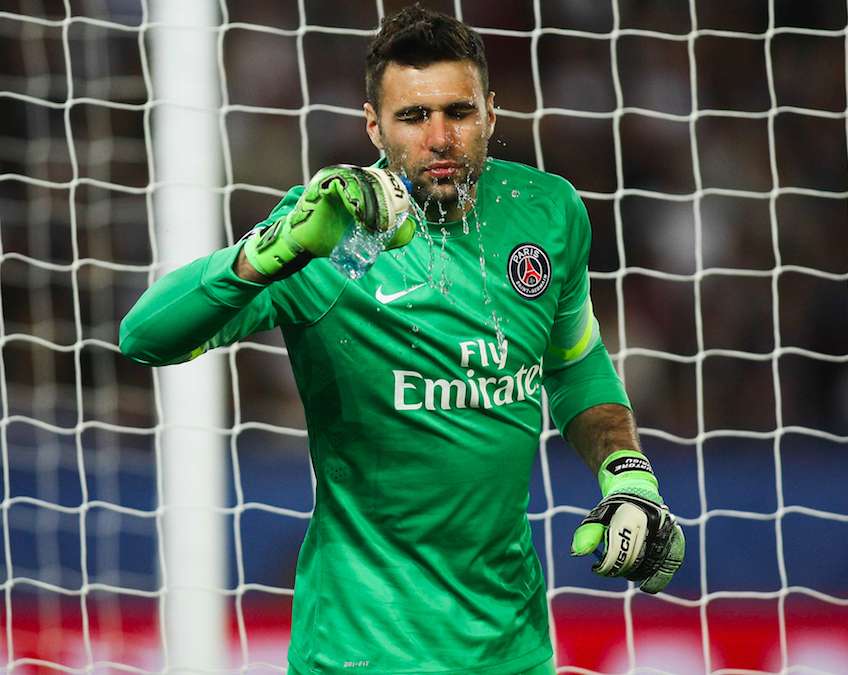 Comment relance-t-on son gardien de but ?