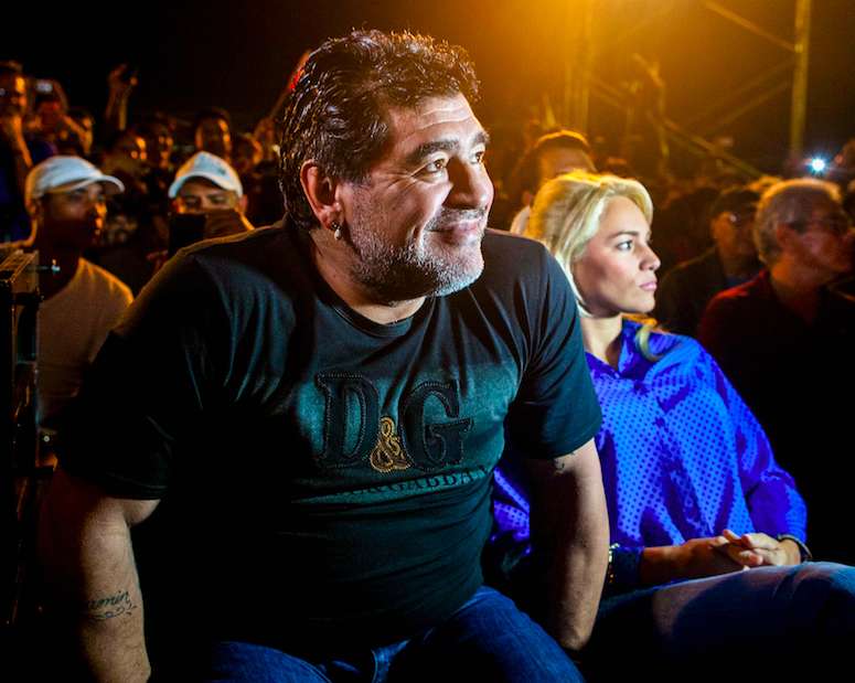 Maradona se présentera à la présidence de la FIFA