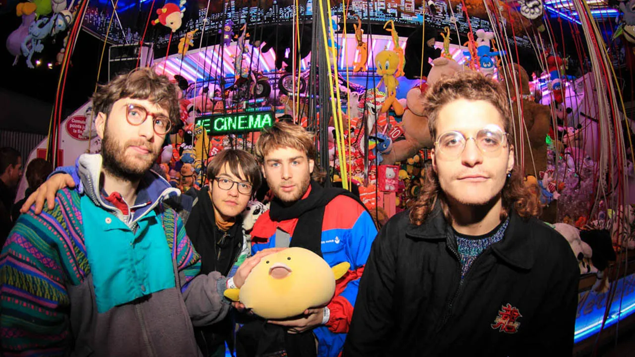 Salut c'est cool : « J'encourage tous les footballeurs à faire de l'art... »