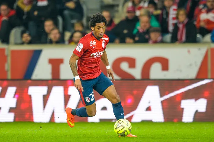 Lille : Ryan Mendes blessé au genou