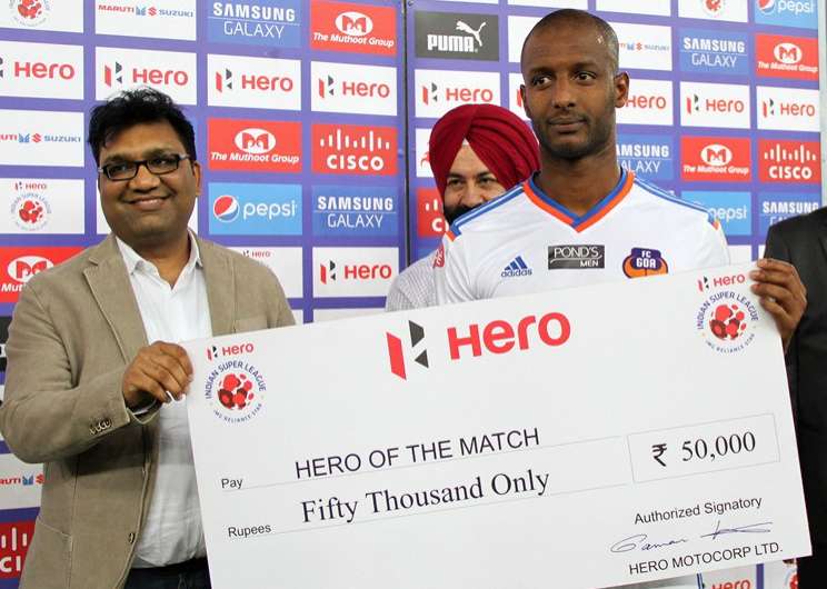 Youness Bengelloun : « Dès qu&rsquo;on quitte la France, on n&rsquo;existe plus »