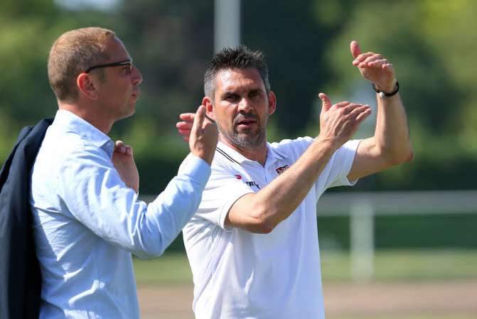 Gourvennec : «<span style="font-size:50%">&nbsp;</span>Mettre du poil à gratter<span style="font-size:50%">&nbsp;</span>»