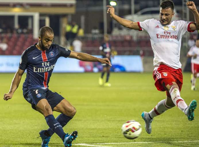 Lucas Moura : «<span style="font-size:50%">&nbsp;</span>Au restaurant, je prends du canard<span style="font-size:50%">&nbsp;</span>»