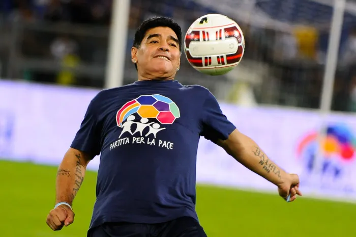 Maradona : «<span style="font-size:50%">&nbsp;</span>Je suis plus fort que jamais<span style="font-size:50%">&nbsp;</span>»