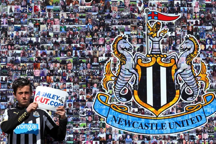 Des fans de Newcastle lancent un maillot alternatif