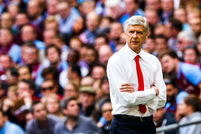 Wenger au challenge de la barre transversale