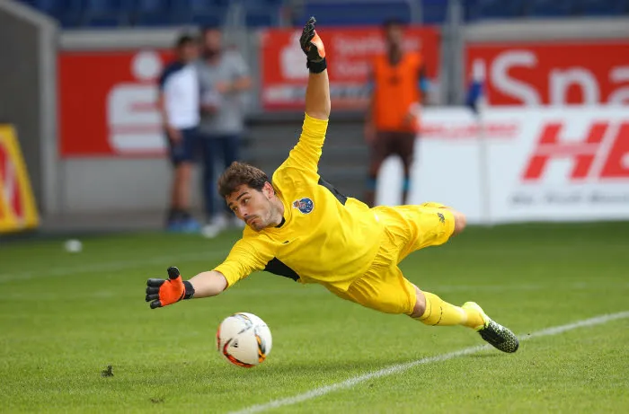 Vidéo : Casillas fait gagner Porto