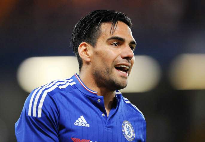 Chelsea perd encore en amical