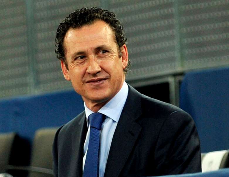 Valdano : «<span style="font-size:50%">&nbsp;</span>Les critiques envers Messi, une honte<span style="font-size:50%">&nbsp;</span>»