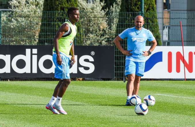 Bouna Sarr répond à Luis Fernandez