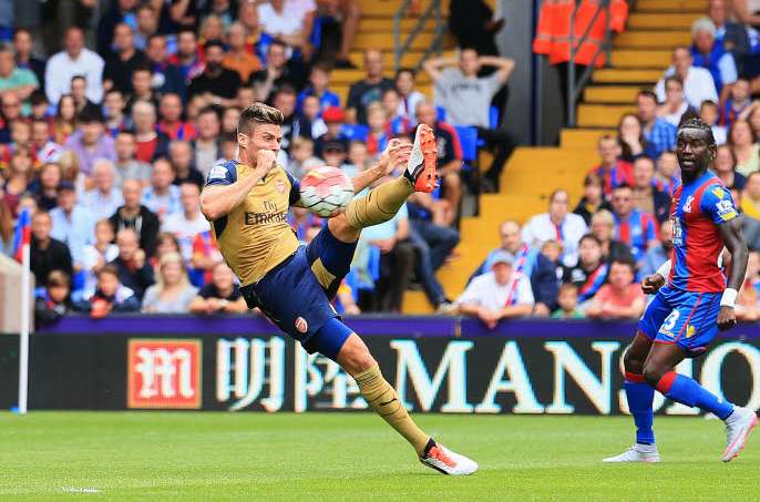 Giroud : «<span style="font-size:50%">&nbsp;</span>La défaite à West Ham ? De la malchance<span style="font-size:50%">&nbsp;</span>»