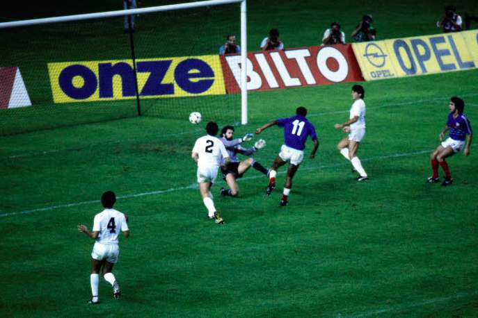 La France de Platini, championne du monde 1985 !