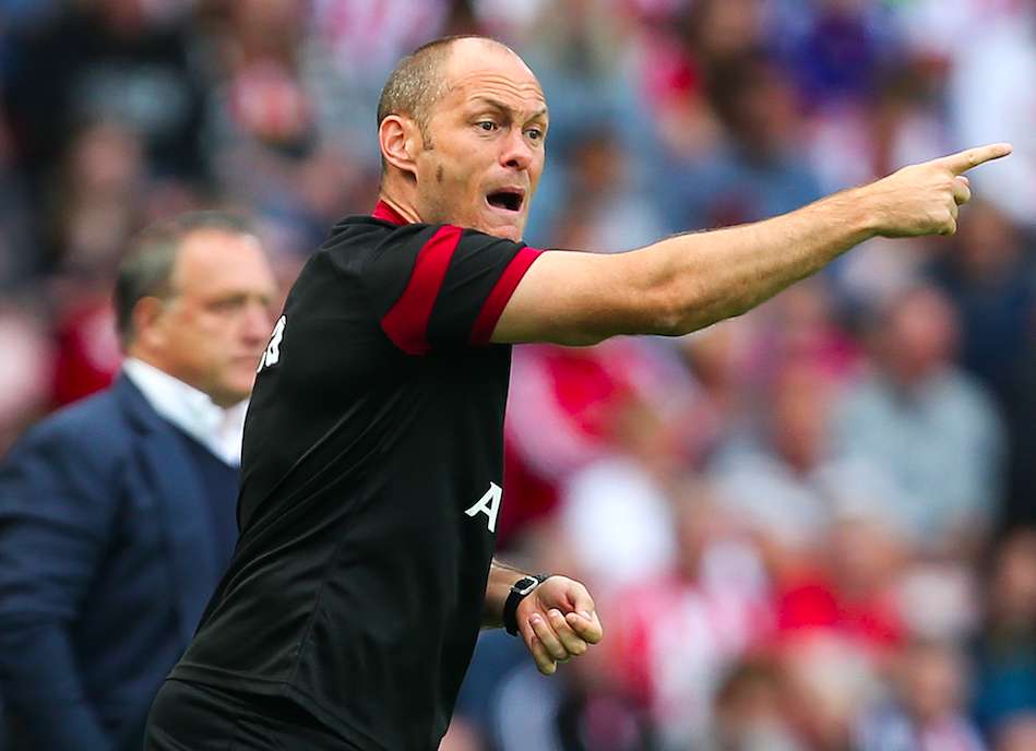 Alex Neil, l&rsquo;homme qui veut faire voler les Canaries