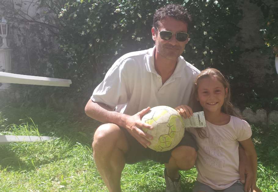 Lucie Couture : «<span style="font-size:50%">&nbsp;</span>Je veux plus de vacances, pas un Carambar<span style="font-size:50%">&nbsp;</span>»