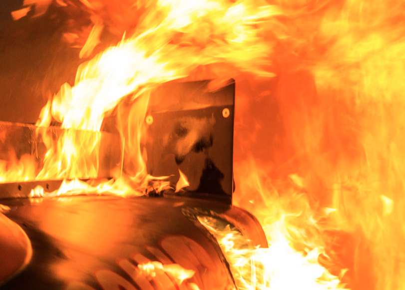 Sa voiture est brûlée parce car il supporte le PSG