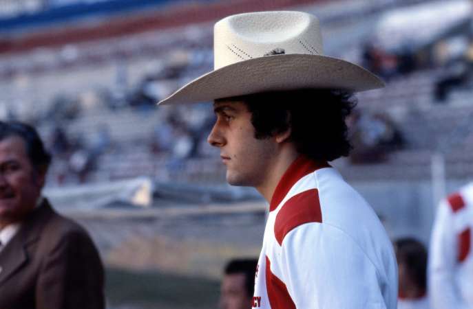 Les supporters nancéiens interpellent Platini