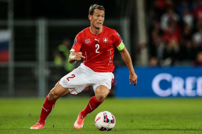 Lichtsteiner : «<span style="font-size:50%">&nbsp;</span>L&rsquo;argent a tendance à rendre les gens superficiels<span style="font-size:50%">&nbsp;</span>»