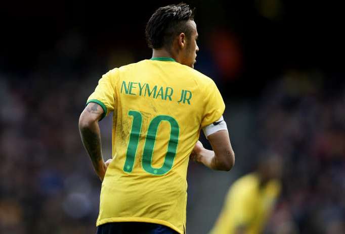 Neymar débutera une nouvelle fois sur le banc