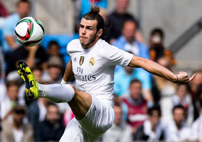 Première interview en espagnol pour Bale