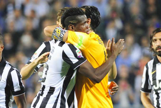 Buffon : «<span style="font-size:50%"> </span>Pogba plus fort que Messi et CR7 l’année dernière<span style="font-size:50%"> </span>»