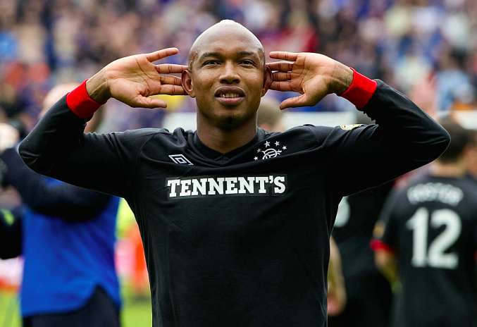 El-Hadji Diouf accuse Gerrard de racisme