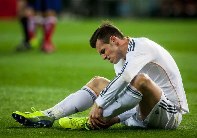 Bale absent deux semaines