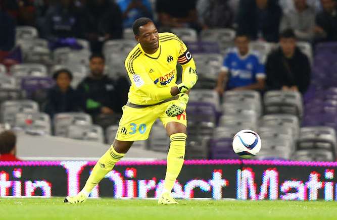 Mandanda – sénateurs, le gag continue