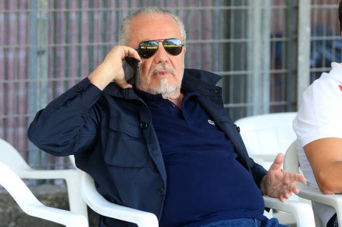 Aurelio De Laurentiis : «<span style="font-size:50%">&nbsp;</span>Le San Paolo est une chiotte !<span style="font-size:50%">&nbsp;</span>»