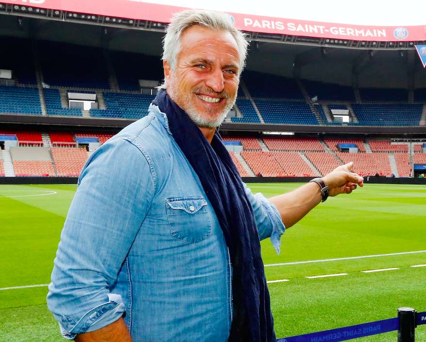 FIFA : Ginola veut repousser les élections