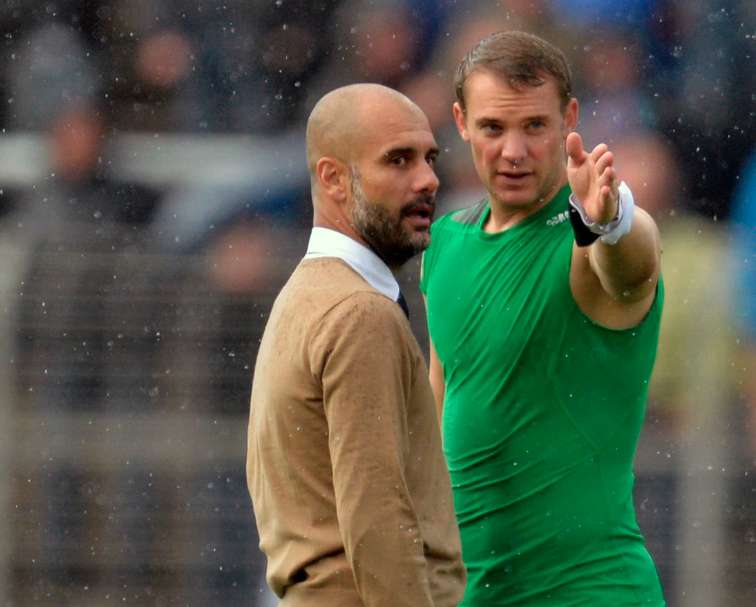 Et Neuer arrêta le temps