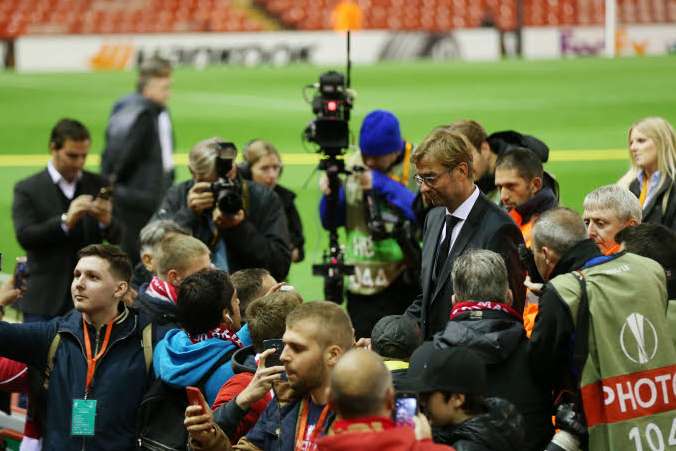 Klopp : «<span style="font-size:50%">&nbsp;</span>Pas entièrement satisfait du cadeau apporté ce soir<span style="font-size:50%">&nbsp;</span>»