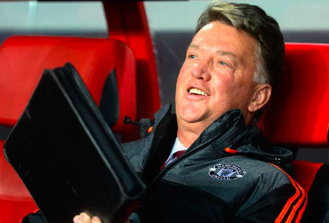 Van Gaal veut recruter