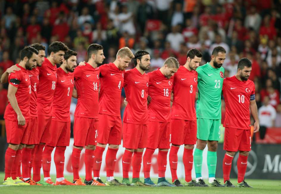 La Turquie adopte l&rsquo;Euro !