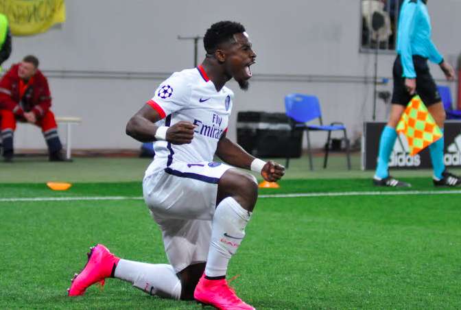 Aurier veut des supporters plus présents